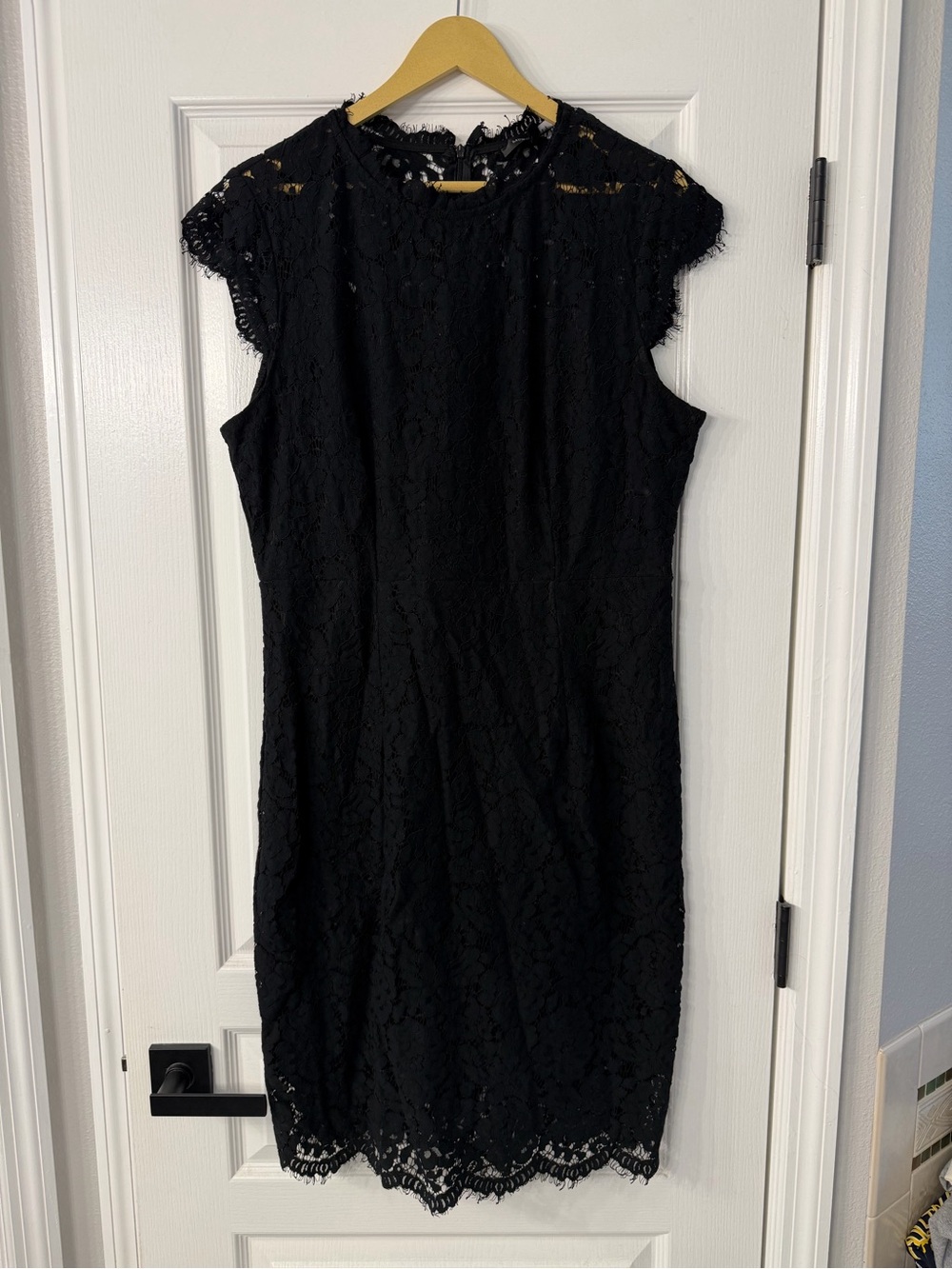 Elegant Black Lace Sheath Dress - Timeless Women's Dress